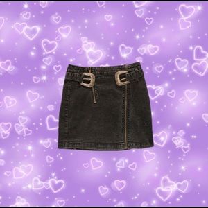 Black buckle fitted mini skirt